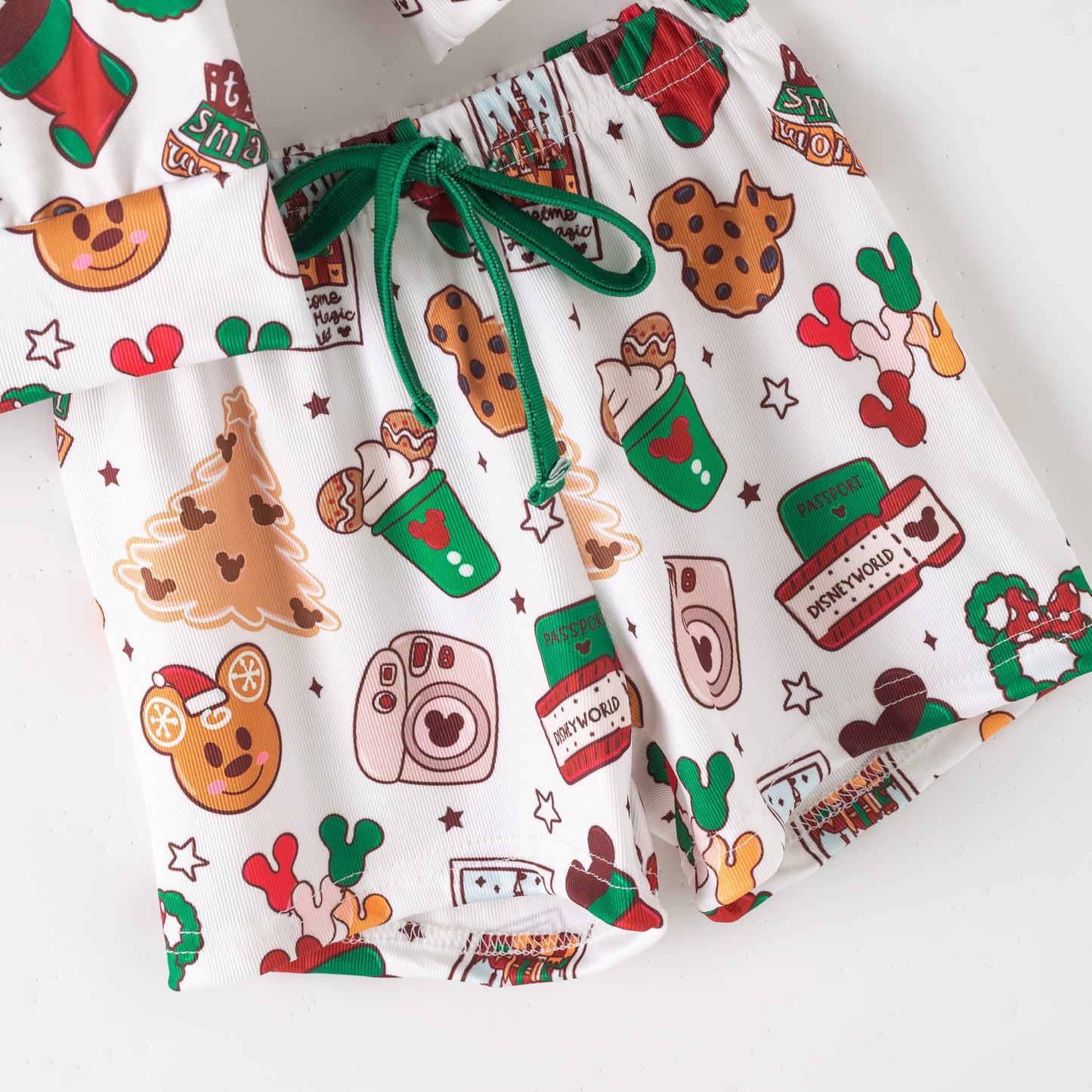 Christmas Long Sleeve Top & Shorts Set – Festive Sportswear for Kids