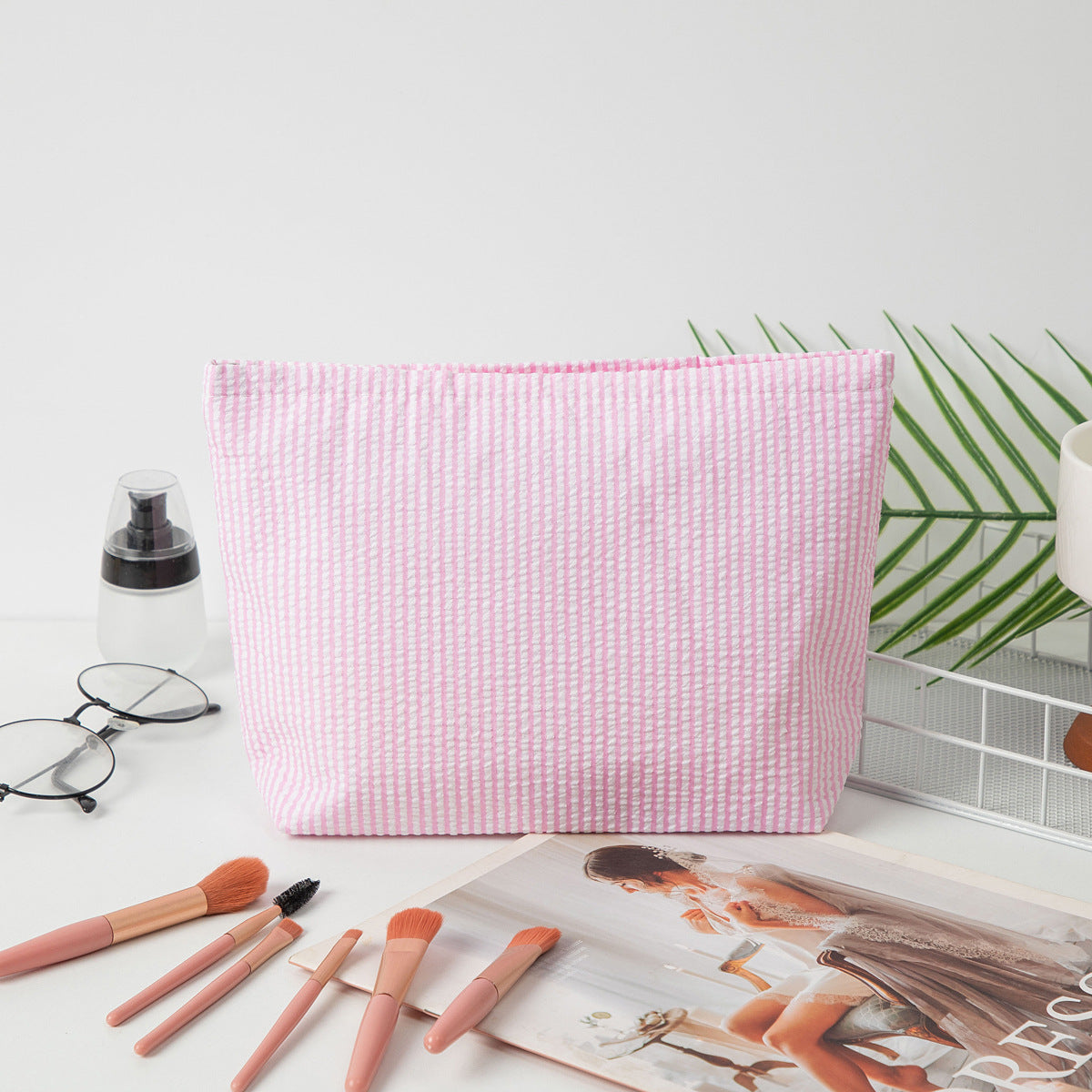 Seersucker Striped Cosmetic Bag Travel Makeup Toiletry Pouch