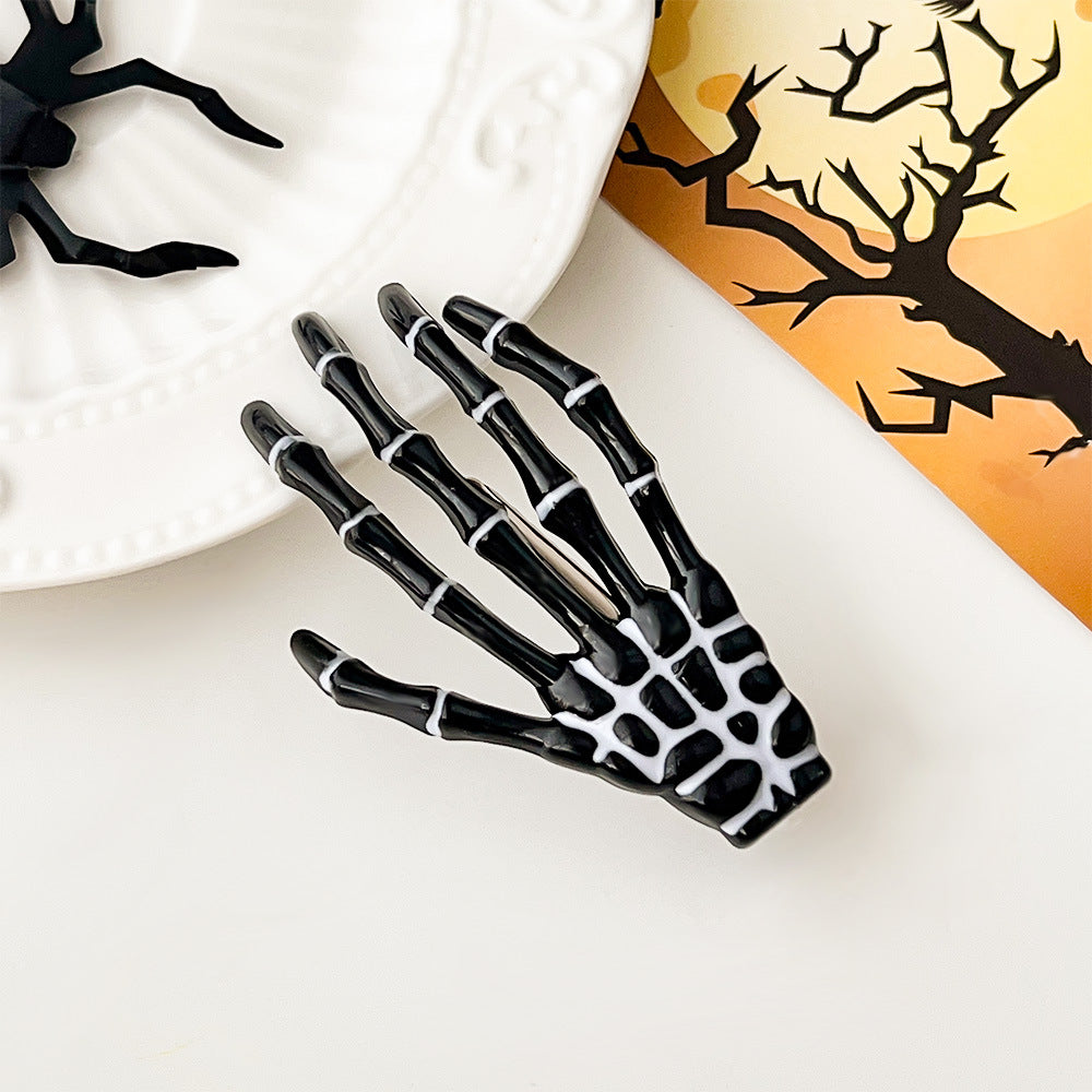 Halloween Skeleton Hand Hair Clip, Fun Spooky Party Side Hairpin Holiday Accessory
