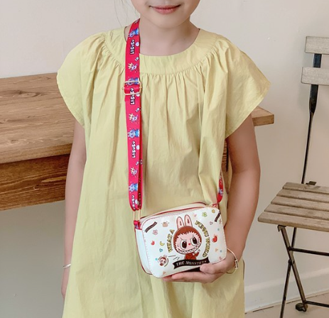 Labubu Printed Kids Crossbody Coin Purse – Lightweight Shoulder Bag for Girls & Boys