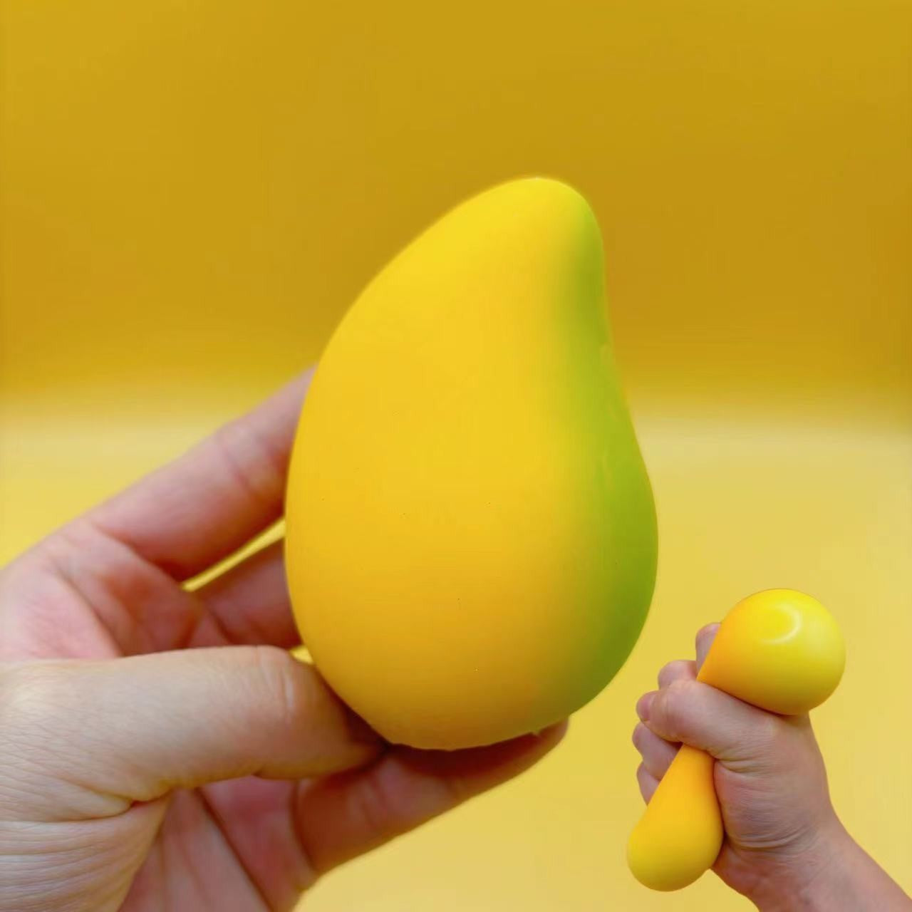 Simulation Fruit Mango Peach Dragon Fruit Squishy Slow Rising Stress Relief Squeeze Toy