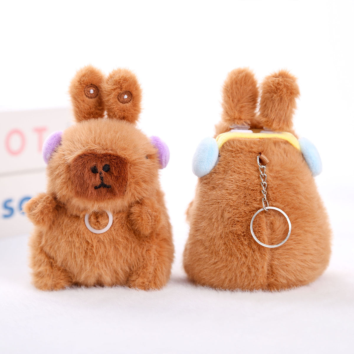 Interactive Capybara Plush Keychain – Pull-String Wiggling Bag Charm