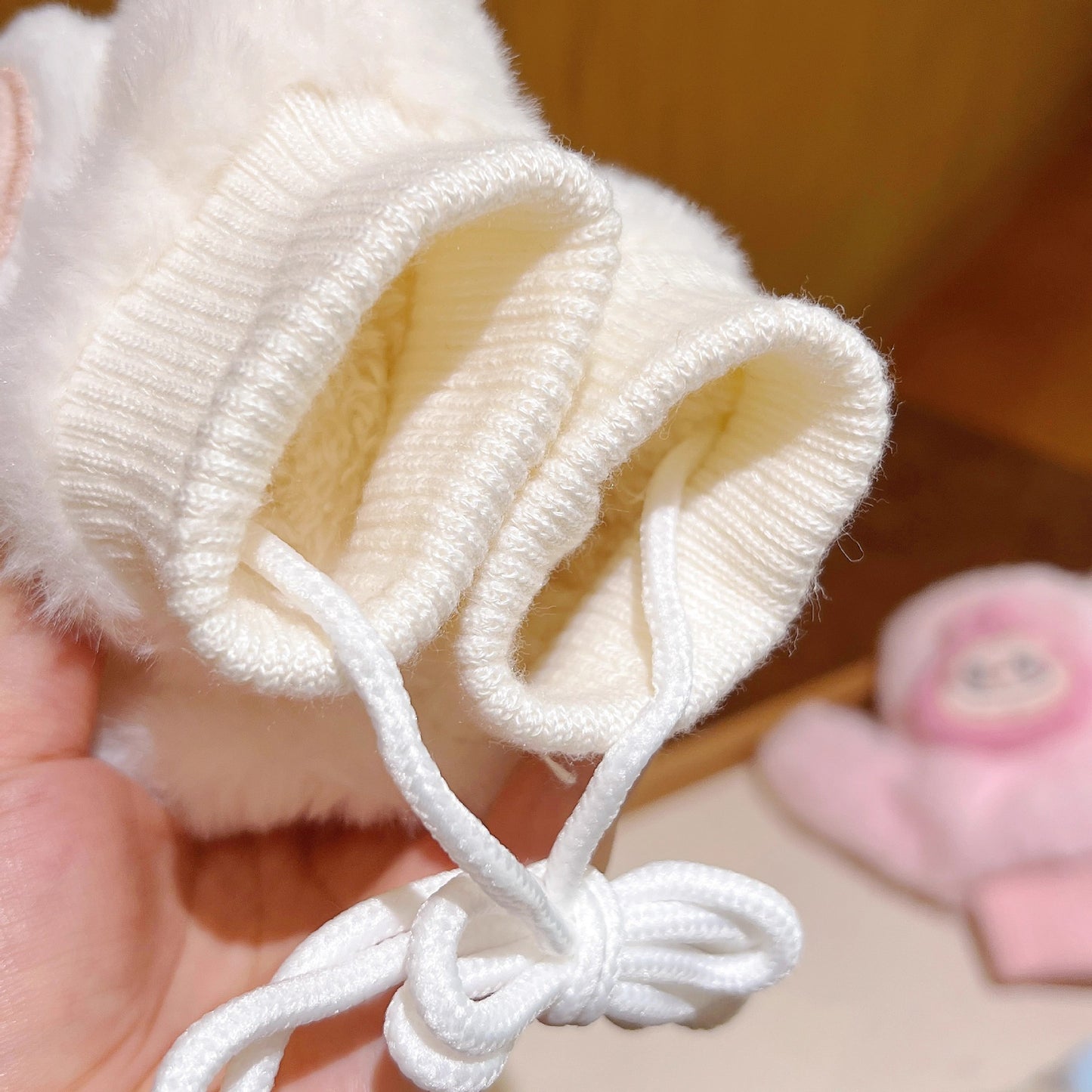 Kids Winter Gloves with Lanyard Thick Fleece-Lined Mittens Plush Warm & Cozy for Boys and Girls