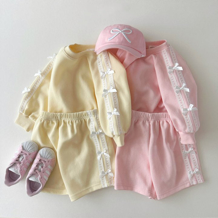 Girls Long Sleeve Top & Shorts Set Cute Bow Detail Two Piece Outfit for Toddlers & Kids
