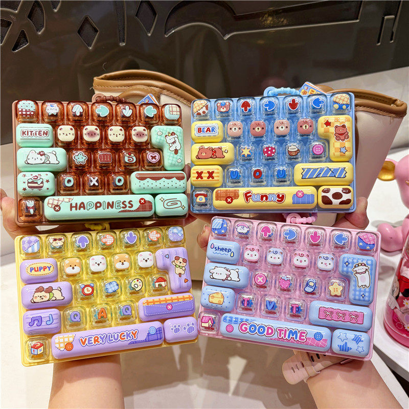 Transparent Dual-Color 26-Key Fidget Keyboard Keychain – Clicky Stress Relief Toy