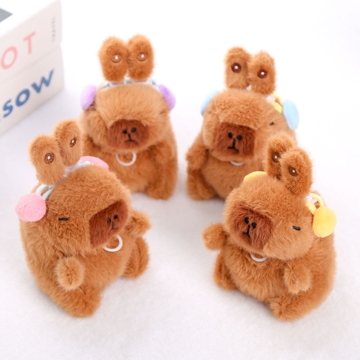 Interactive Capybara Plush Keychain – Pull-String Wiggling Bag Charm