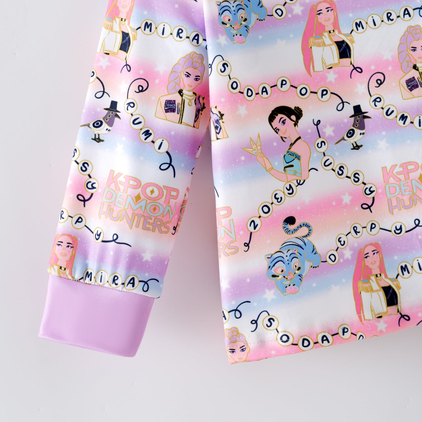 2026 Girls Spring Kpop Demon Hunter Print Pajamas Set Sleepwear