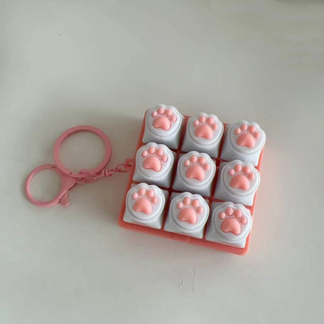 Silicone Cat Paw Keycap Stress Relief Keychain Keyboard-Style Pendant Charm