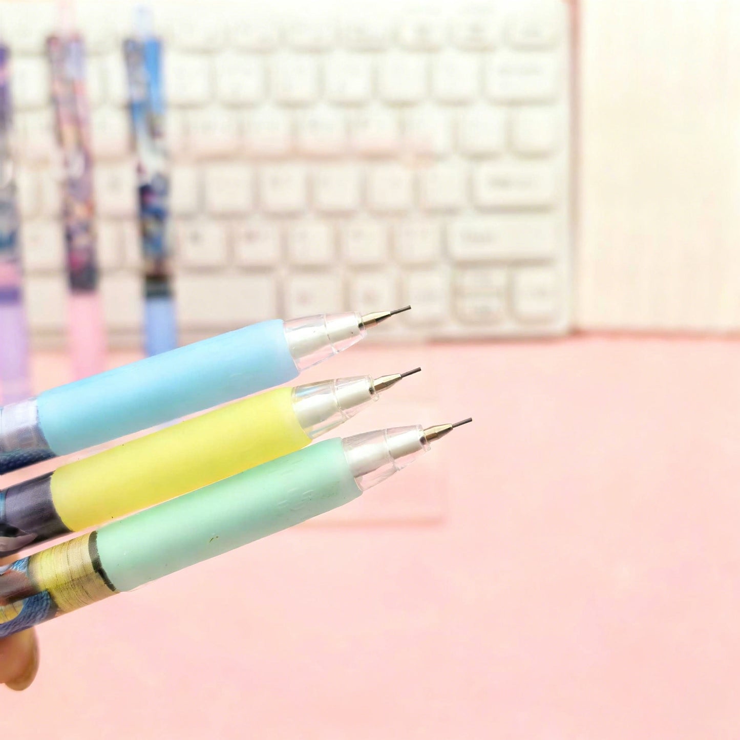 Zootopia 2 Cartoon Mechanical Pencil Set with Lead Refills No-Sharpen Click-Action Design