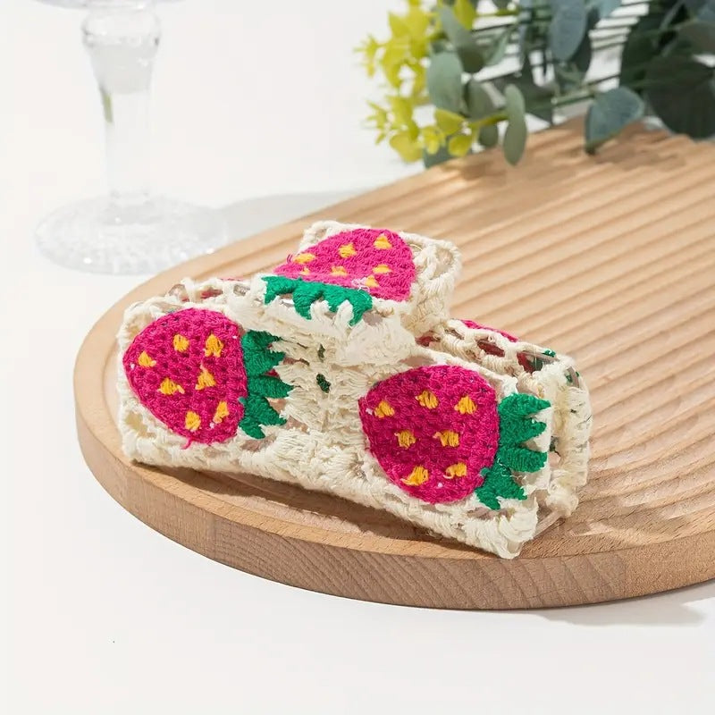 Crochet Flower Hair Claw Clip Strawberry Daisy Cottagecore Style Hair Accessory
