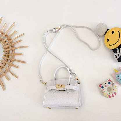 Mini Textured Crossbody Handbag for Girls – Adjustable Strap & Gold-Tone Hardware