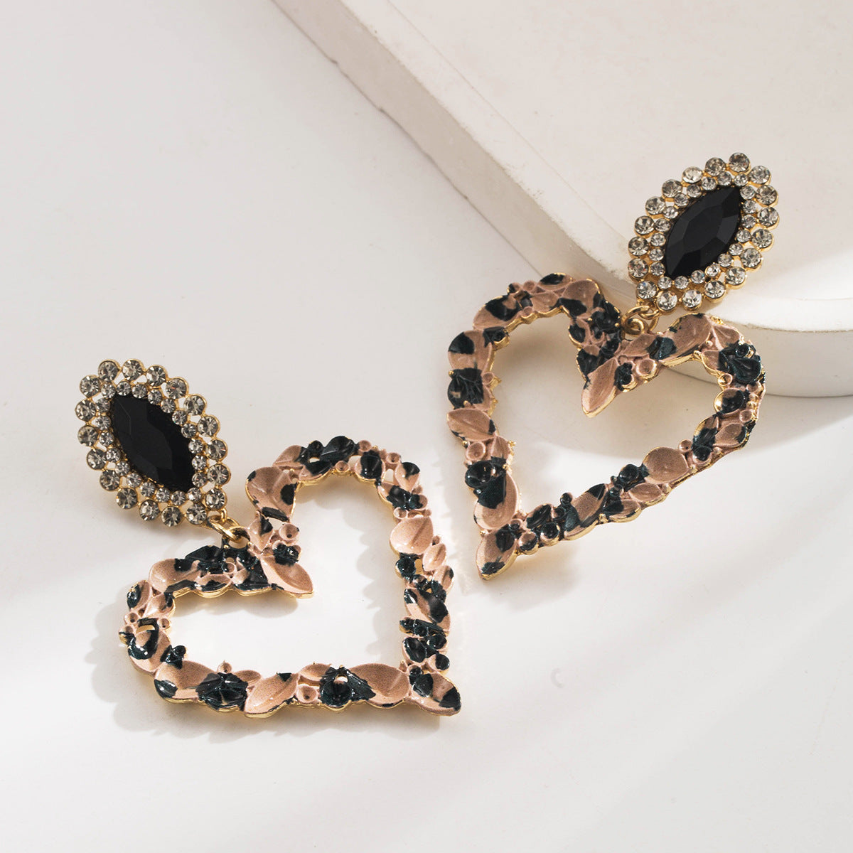 Valentine’s Day Vintage-Style Leopard Heart Earrings Rhinestone-Accented Statement Jewelry for Women