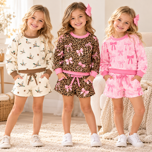 Girls Fall Winter Long Sleeve Sweatshirt & Shorts Set – Duck Print, Leopard Pink Bow & Coquette Bow Two-Piece Outfit