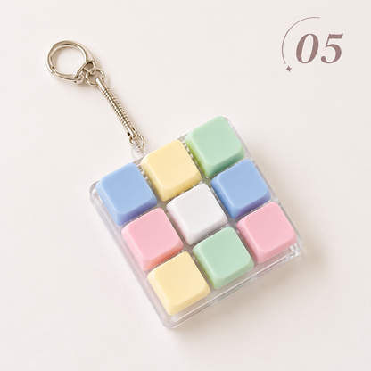 9-Key Mechanical Keyboard Fidget Keychain Clicky Sensory Stress Relief Keychain