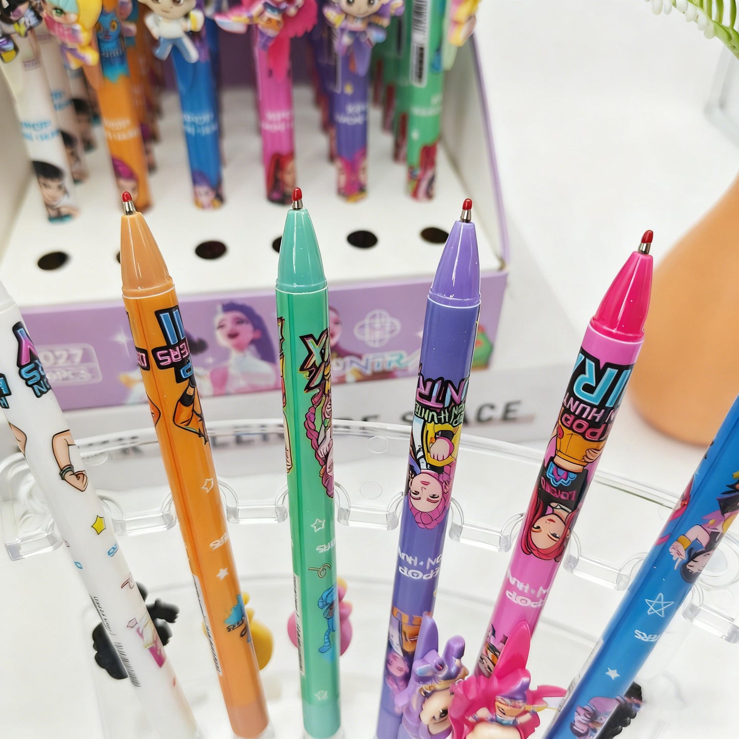 K-POP HUNTR Character Resin Clip Pens – Cute Click Gel Pens for Students & Office Use