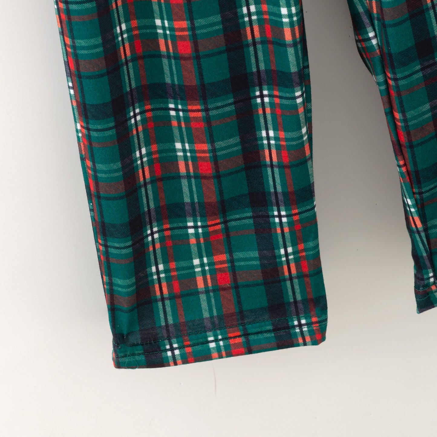 Christmas Embroidery Sibling Collection – Plaid & Festive Charm