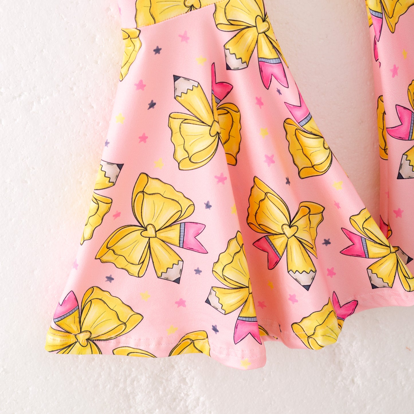 Girls Back To School Pencil Apple Print Bell Pant Set