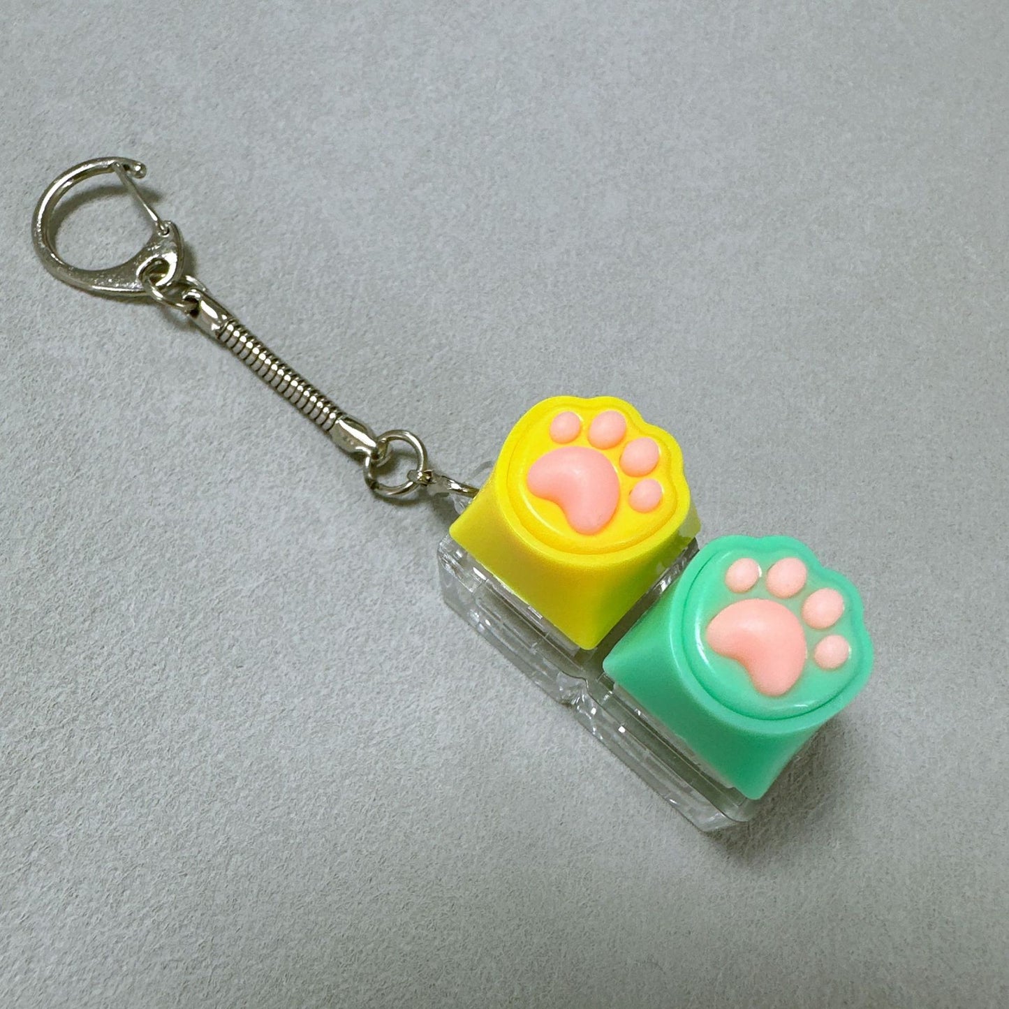 Kawaii Paw Print Keycap Bag Charm Keychain – Cute Mini Keyboard Keychain for Gifts