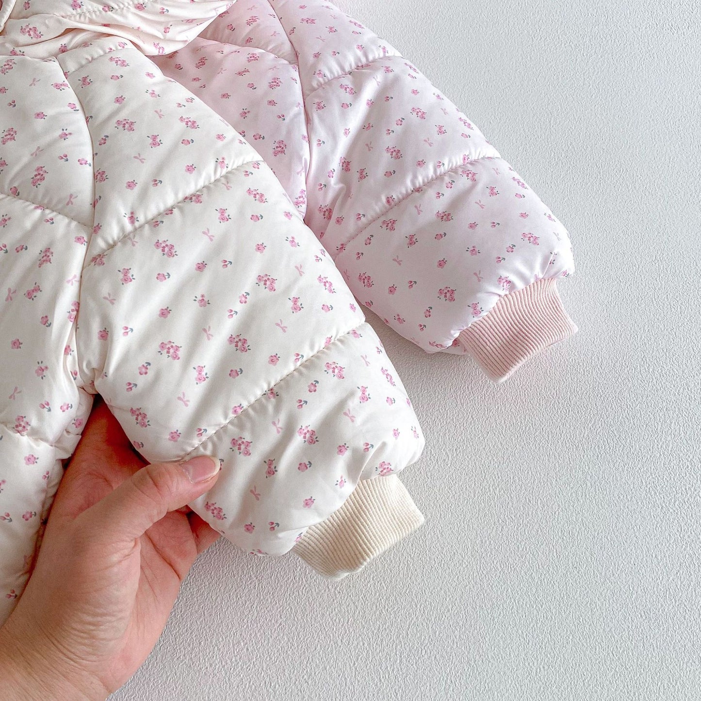 2025 Winter Girls’ Floral Cotton Coat Hooded Padded Jacket with Bow Decor