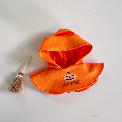Halloween Pumpkin Hooded Cloak Outfit for Labubu Doll with Mini Broom Dress Up