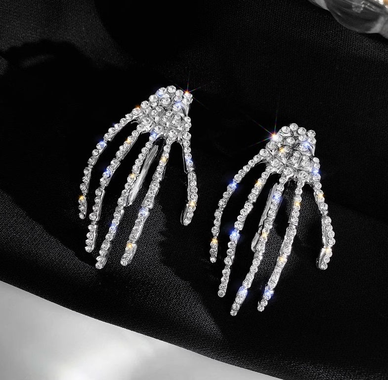 Girls Alloy Skeleton Claw Hair Clip Halloween Side Hairpin for Women