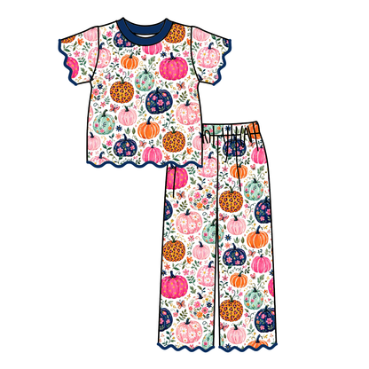 Girls Fall Pumpkin Two-Piece Outfit – Short Sleeve Scalloped Top & Flare Pants Set