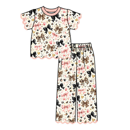 Girls Fall Scallop Two-Piece Set – Floral & Bow Print Ruffle Top with Wide Leg Pants