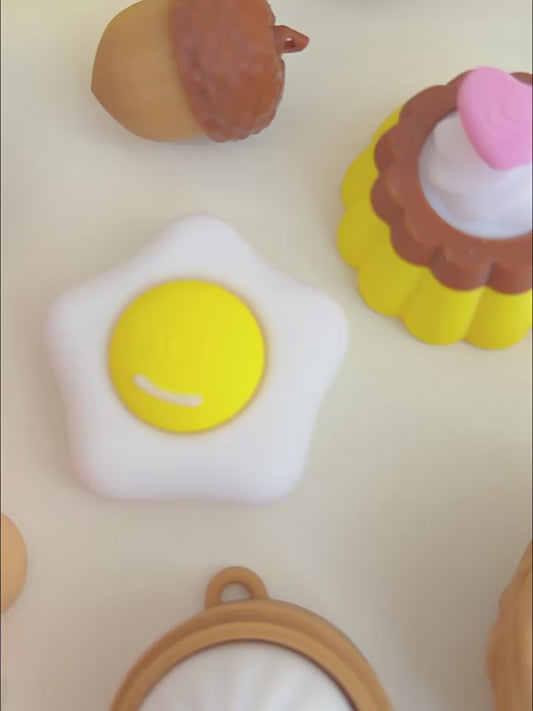 Cute Mini Clicker Fidget Keychains – 3D Printed Stress Relief Toys